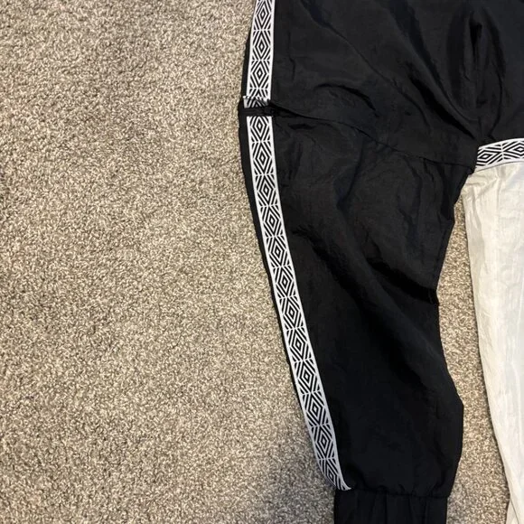 Umbro Premier Colour Block Zip-Away Pants - Picture 4 of 9